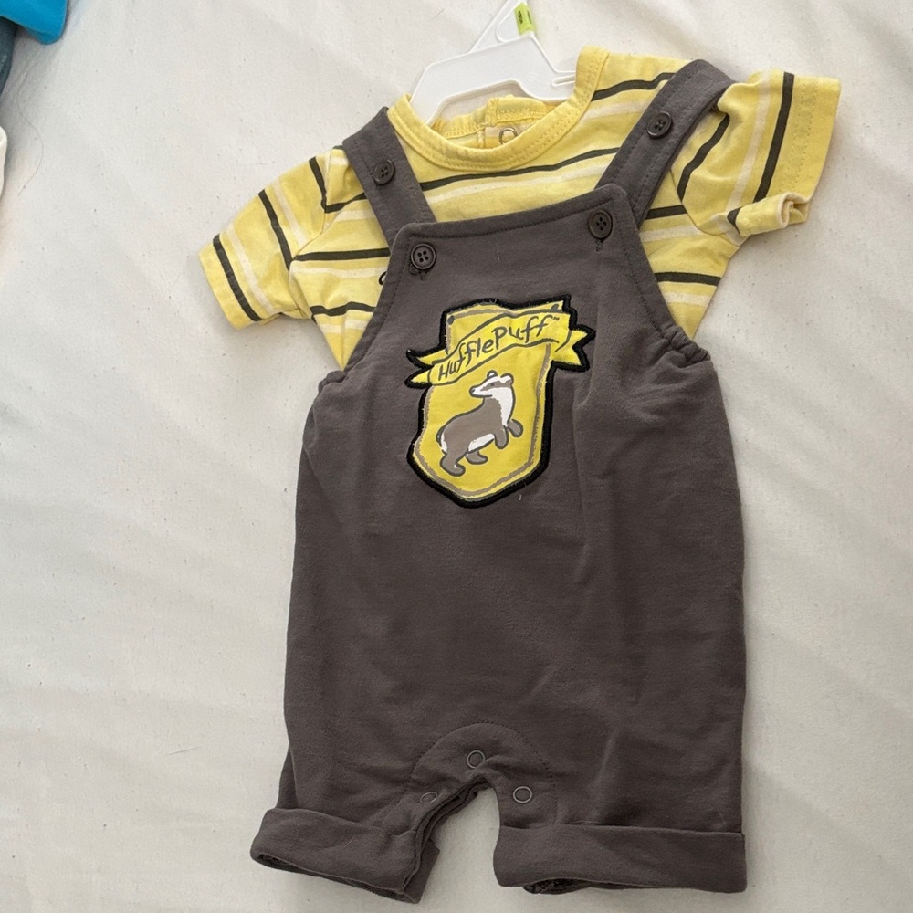 Warner Bros. Harry Potter Hufflepuff Kids Overalls - Yellow and Gray